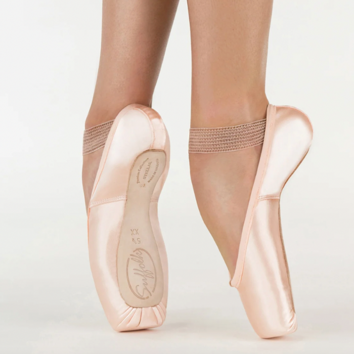 Stellar Pointe Shoe-Standard